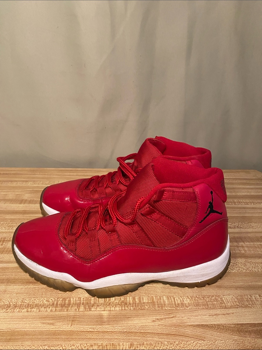 Jordan 11 Retro High Win Like ’96 Gym Red Sneakers Mens 10